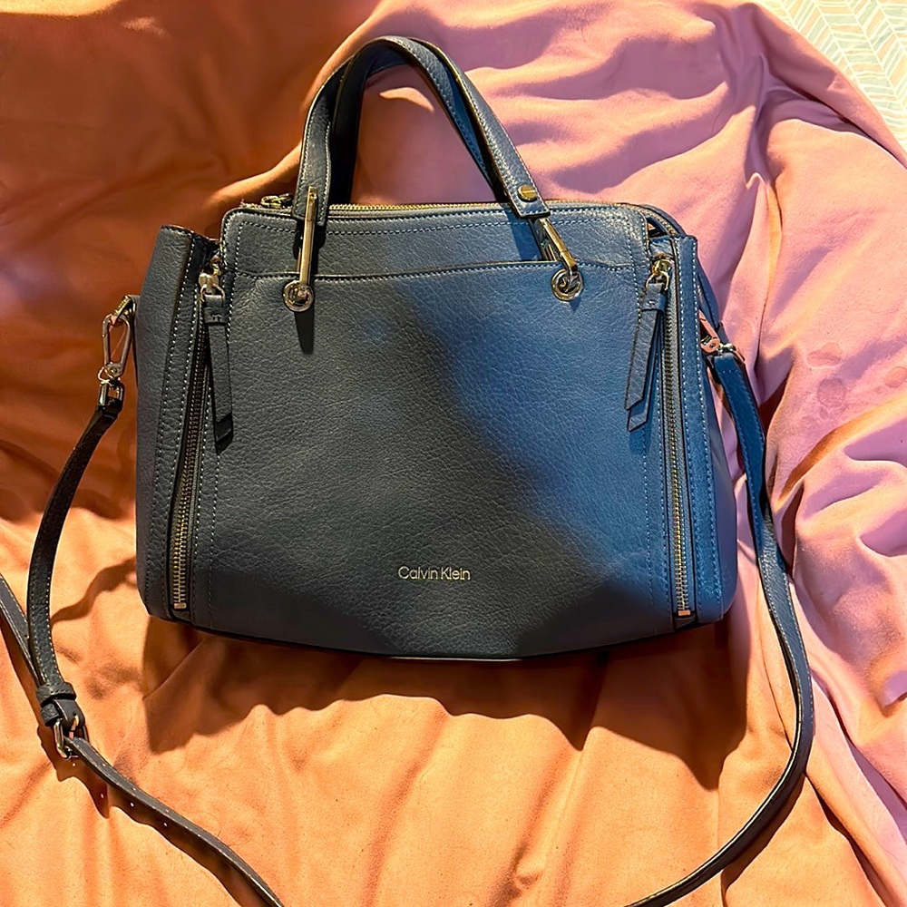 Calvin Klein clutch/shoulder bag